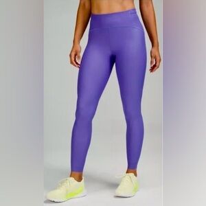 NWT Lululemon SenseKnit High-Rise Running Tight 28" Color Chai Size 2
